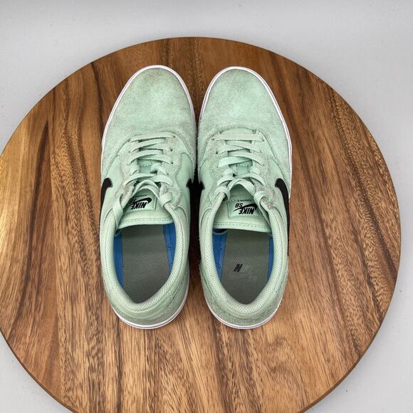 Nike SB Chron 2 Shoes Mens Size 8.5 Green Suede Skate Casual Comfort Sneakers main image 4